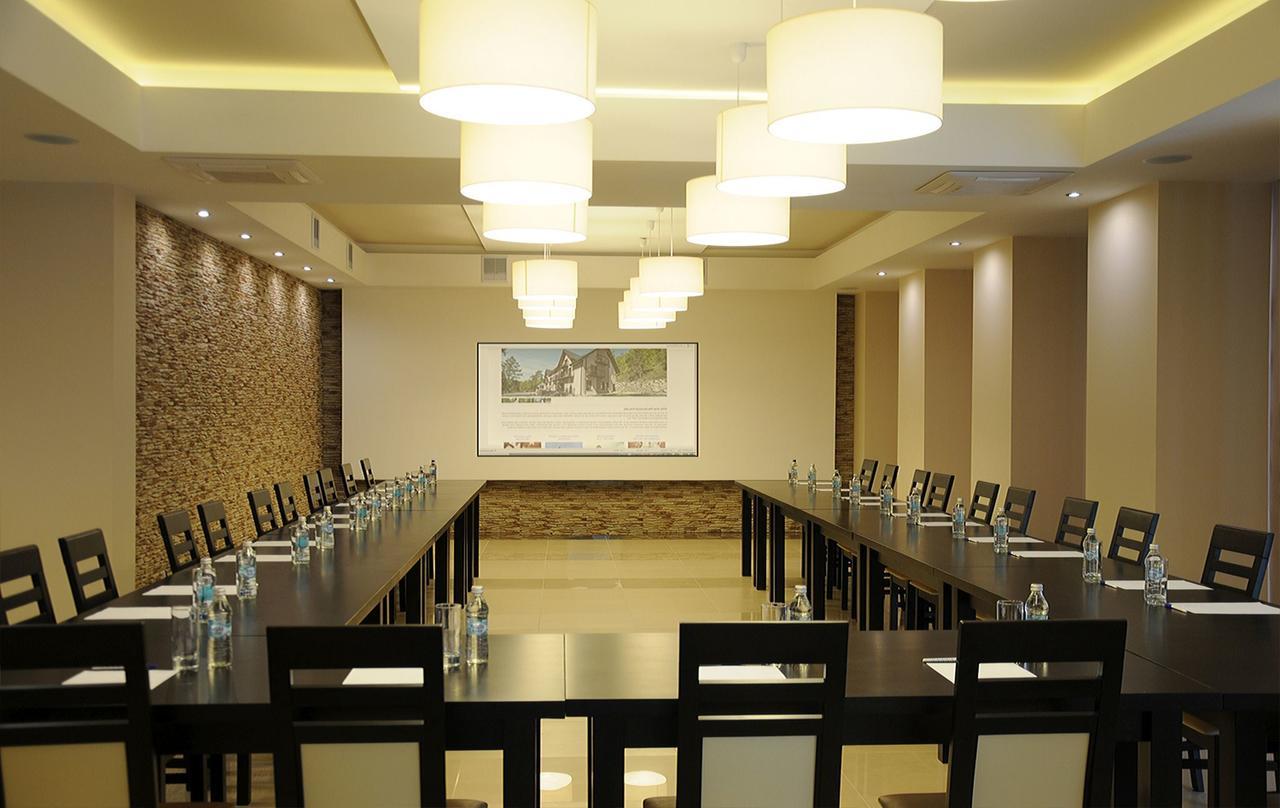 Hotel Klaudia Juszczyn Exterior photo